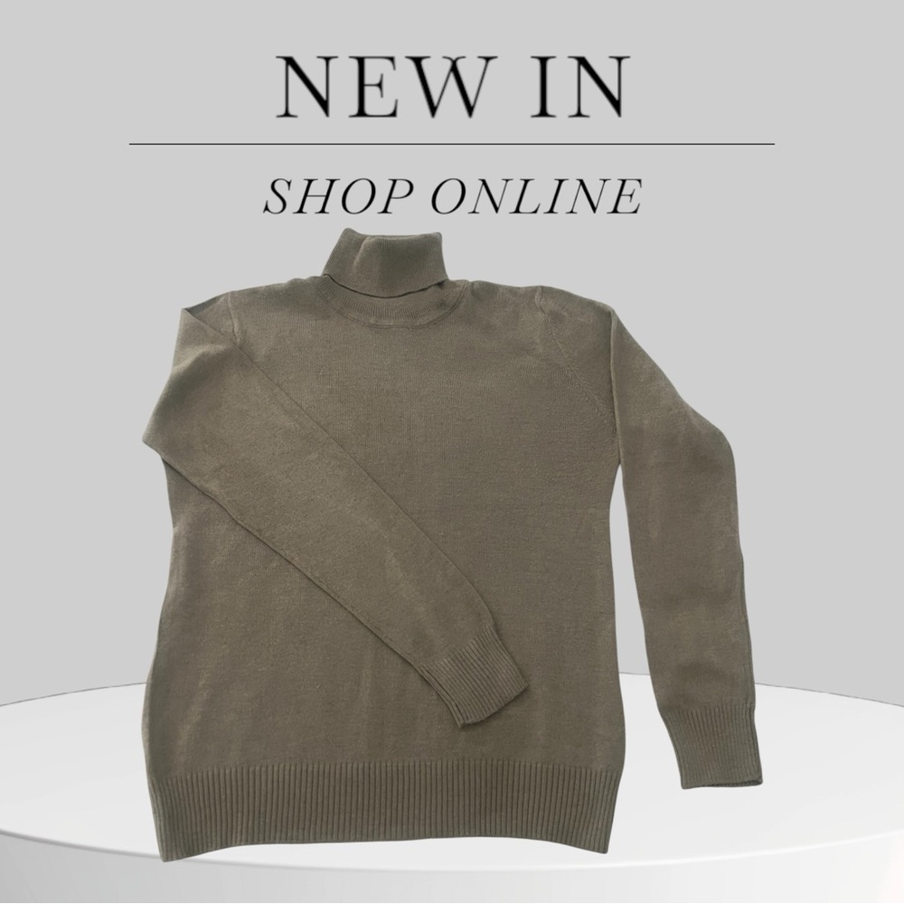 Women Taupe Color Sweater M Not tagged.